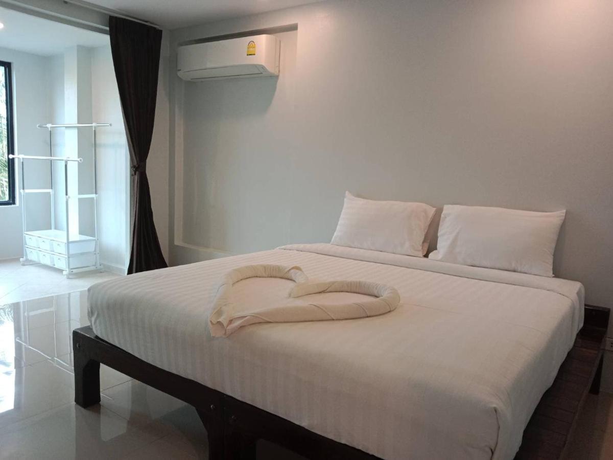 Baan Ampai Beach Hotel Hua Thanon  Екстер'єр фото